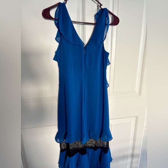 NWT BCBGeneration Lace-Inset Tiered Ruffled Maxi Dress - Size 2 - Picture 12 of 15